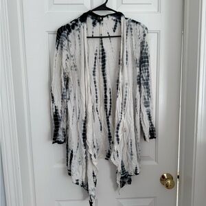 Cable & Gauge Monochrome Tie-Dye Top